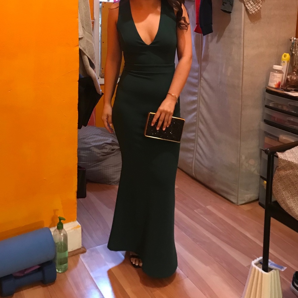 Windsor Dress - Picture 1 of 2